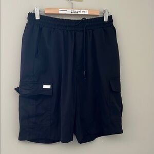 SHEIN Black Cargo Shorts with Elastic Waistband